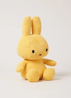 Nijntje Knuffel Corduroy Yellow 33 Cm 11 Nijntje Knuffel Corduroy Yellow 33 Cm -Dierenwinkel Met Korting nijntje konijn knuffel 34 cm 1125683